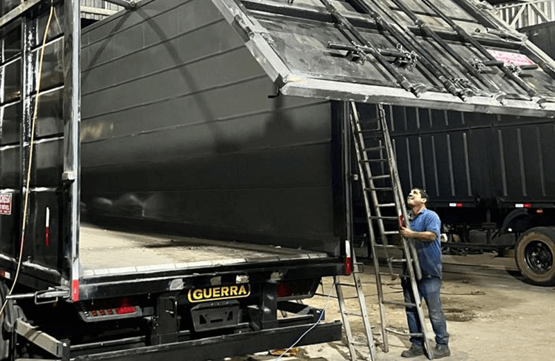 Fabricação e Manutenção de Baús para Carvão e Cavaco em Paraopeba-MG