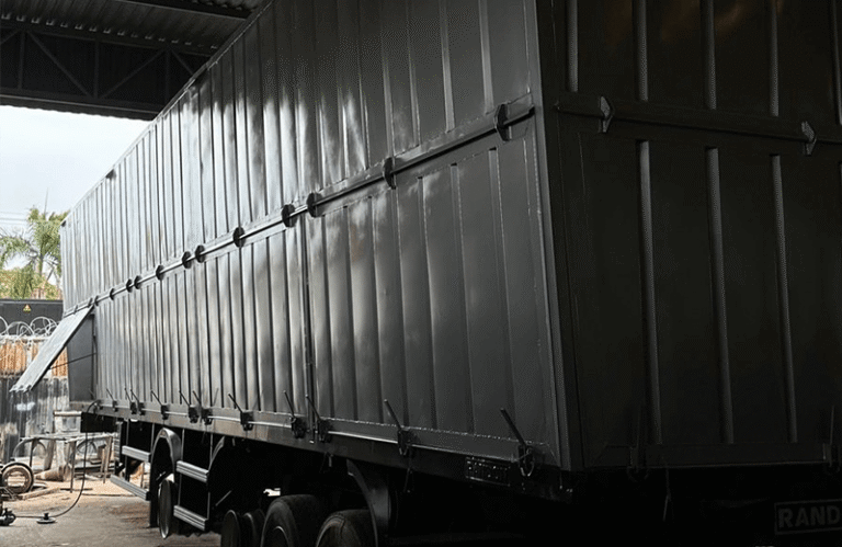 Fabricação e Manutenção de Baús para Carvão e Cavaco em Paraopeba-MG